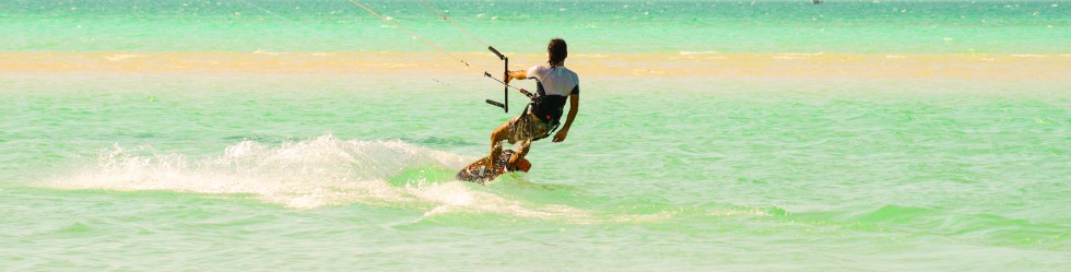 WHAT IS KITEBOARDING?